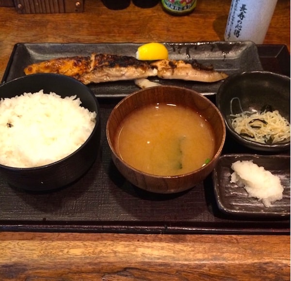 新宿しんぱち食堂ランチ