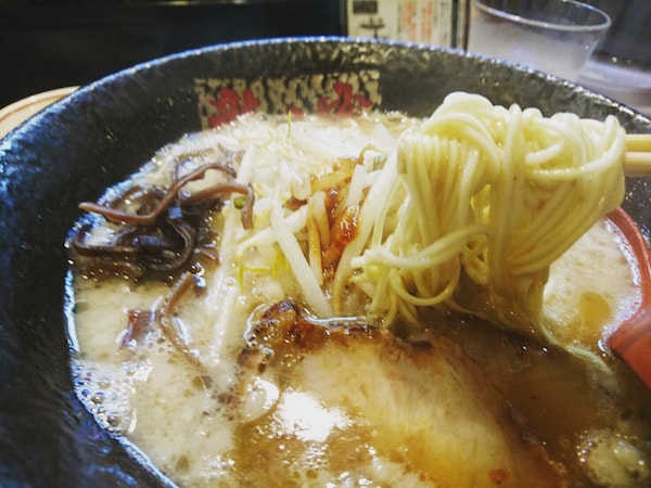 龍の家とんこつラーメン新宿ランチ