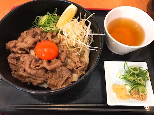 究極の肉うどんin中野「讃岐おうどん 花は咲く」