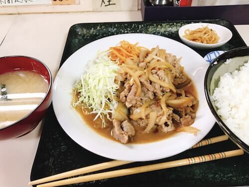 伊賀、牛生姜焼き定食2、中野