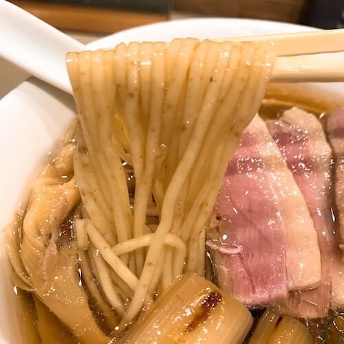 らーめん鴨to葱の麺