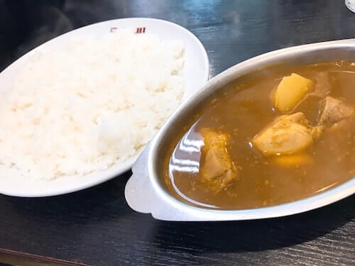 デリー上野店でひとり本格カレーランチ ひとりごはんの味方