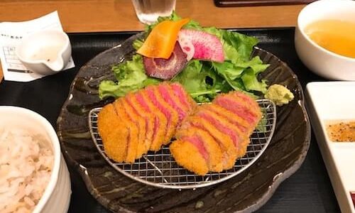 【牛かつあおな】一人でミックス定食のランチ【上野御徒町】