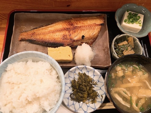 割烹たなか 秋葉原 まいうー 居酒屋のお魚定食ランチ ひとりごはんの味方