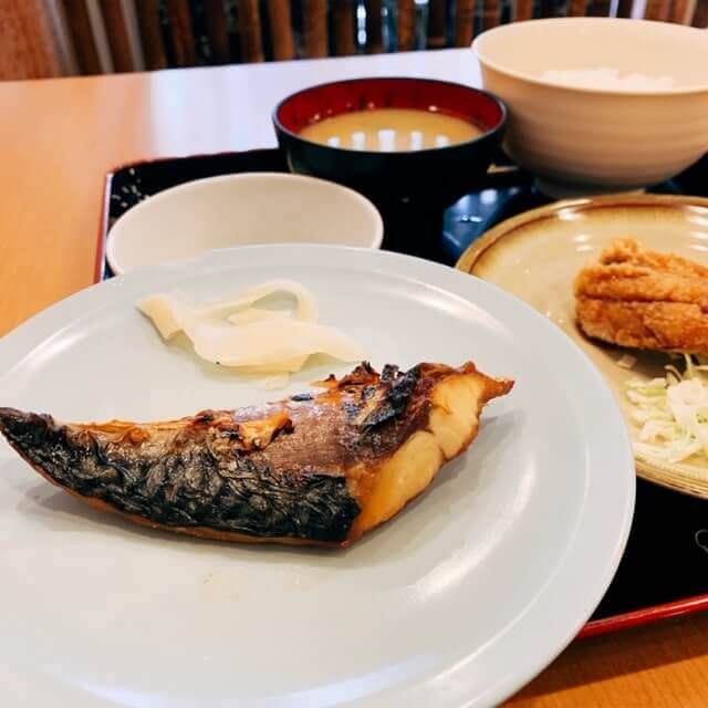 かぶき本店！神田でワンコインいわしランチ