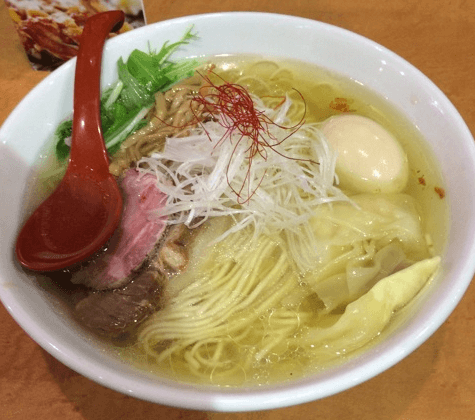 麺屋翔塩ラーメン