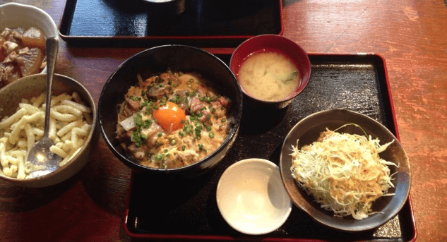 とさか新宿親子丼ランチ