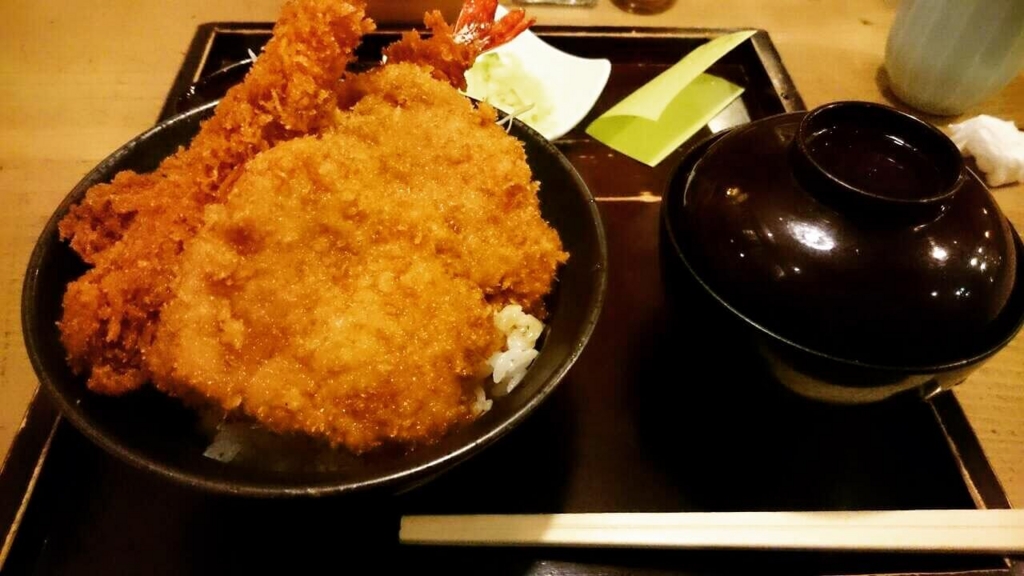 新潟カツ丼タレカツ　水道橋