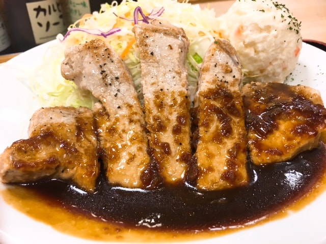 松屋豚テキ定食(トンテキ)ポテトサラダ