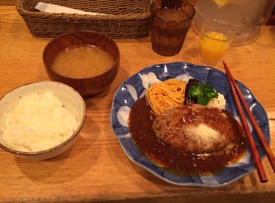 山本のハンバーグ渋谷食堂