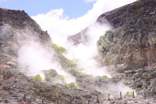 硫黄山