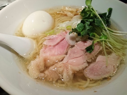 マニッシュ塩生姜らー麺in神田