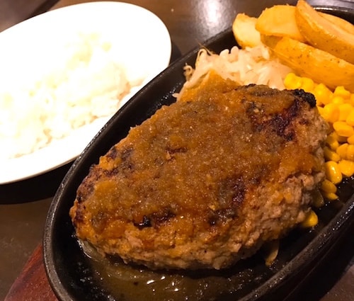 秋葉原ハンバーグ牛舎ランチ